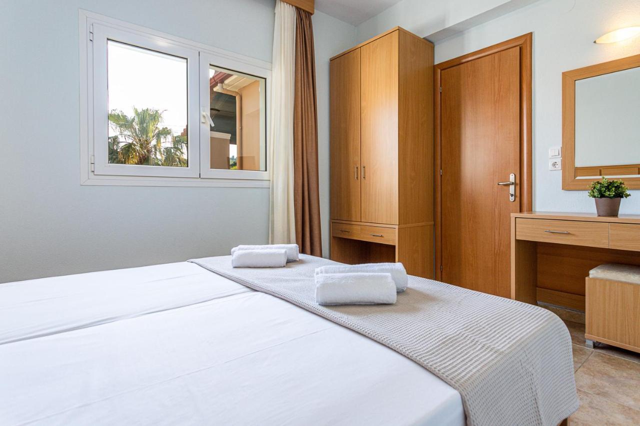 Aloni Aparthotel 2*